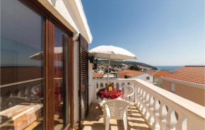 Studio Apartment in Okrug Gornji